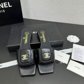 Picture of Chanel Slippers _SKUChaenlsz35-40XX04033248